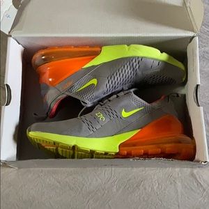 Nike Air Max 270